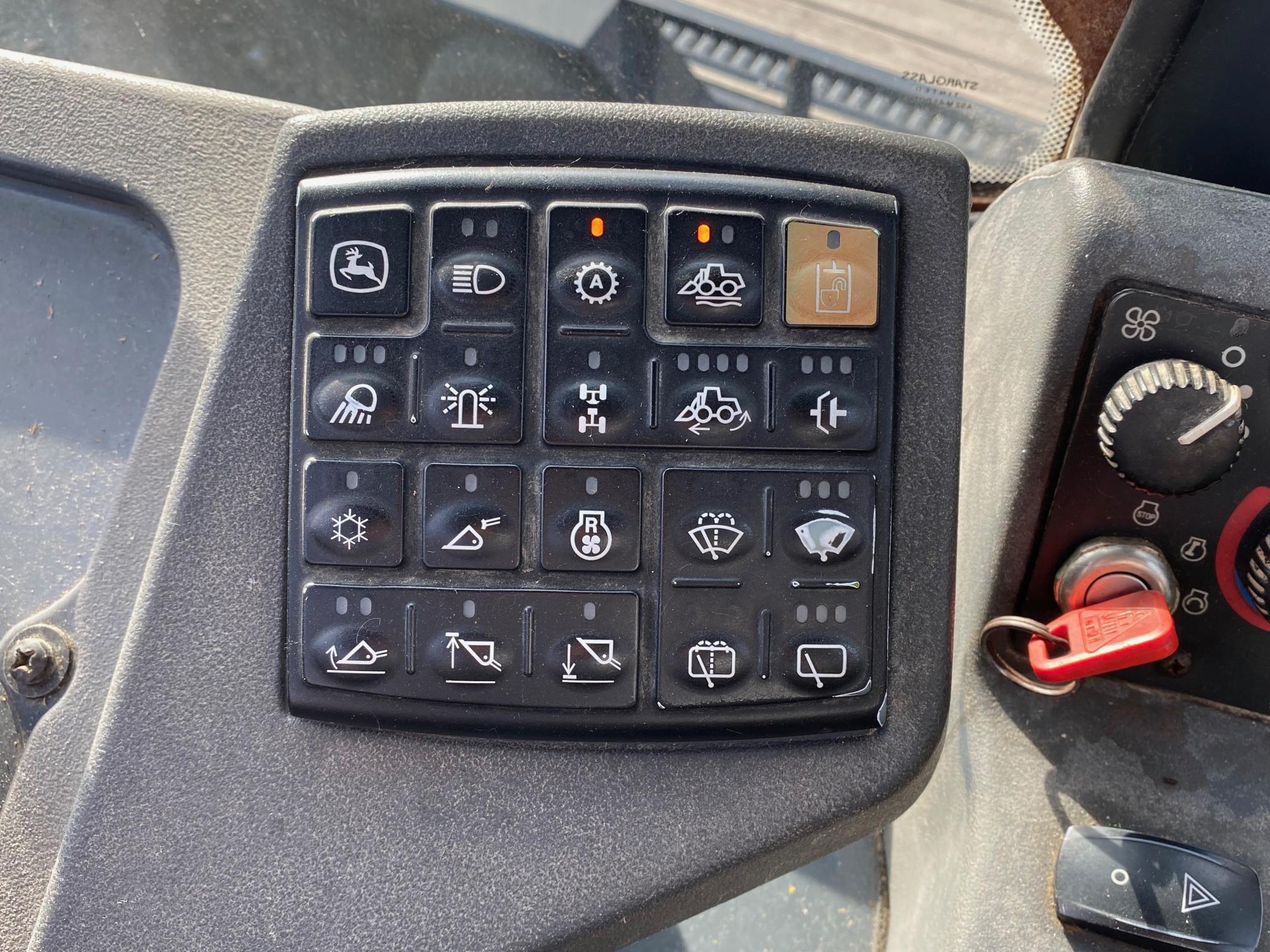 2004 DEERE 544J - Image 11